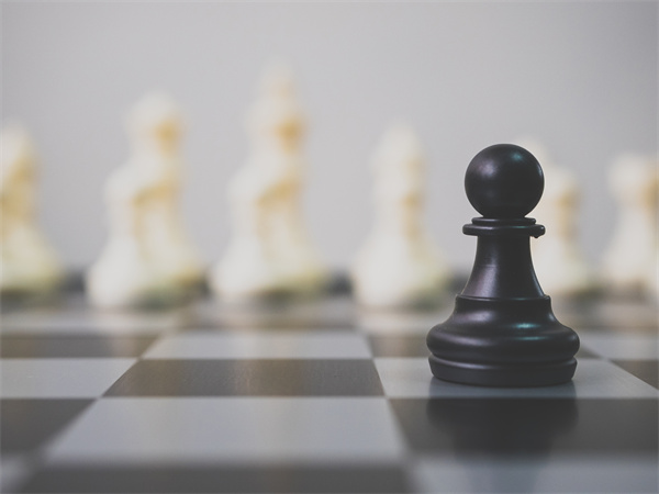 一旦跑偏就會失去競爭力：如何讓戰(zhàn)略持續(xù)生效？