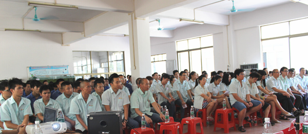 2015年8月25，興順公司管理升級(jí)誓師大會(huì)召開(kāi)