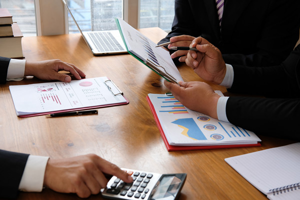 集團(tuán)財務(wù)管控：規(guī)范財務(wù)管理，降低財務(wù)風(fēng)險！