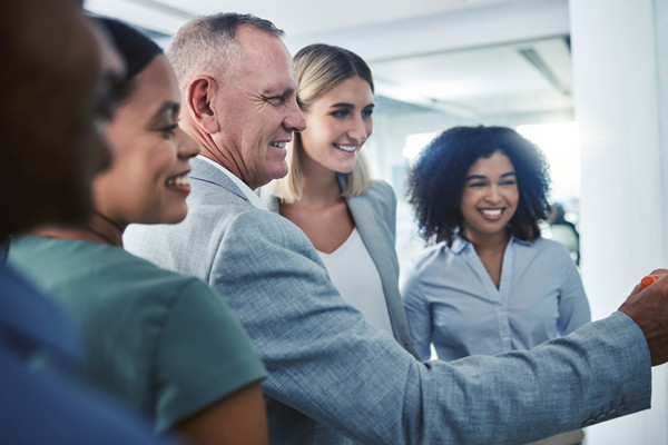 領(lǐng)導(dǎo)力咨詢：培養(yǎng)領(lǐng)導(dǎo)力，為組織發(fā)展提供有力保障