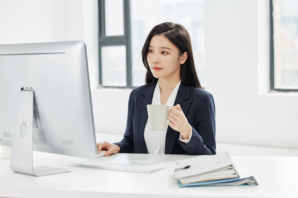 高管薪酬激勵：吸引和留住人才，推動企業(yè)持續(xù)發(fā)展