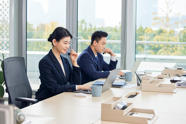 客戶關(guān)系管理：建立長期、穩(wěn)定的客戶關(guān)系