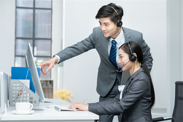 質(zhì)量導(dǎo)向的績效管理：關(guān)注質(zhì)量，提升產(chǎn)品和服務(wù)水平