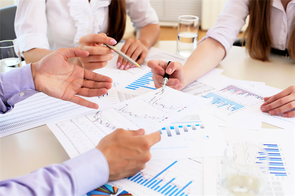 營銷效果評估：實時監(jiān)測、評估營銷活動的效果