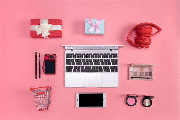 創(chuàng)新企業(yè)管理模式，引領(lǐng)行業(yè)變革，塑造品牌力量