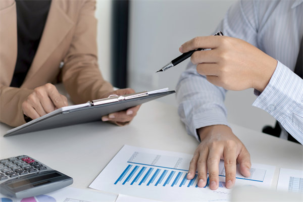 智慧預(yù)算，護航企業(yè)未來，構(gòu)建穩(wěn)健預(yù)算管理體系