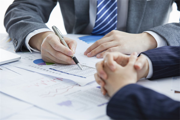 薪酬管理新趨勢：如何平衡員工期望與企業(yè)成本？