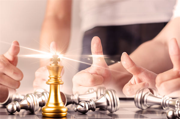 戰(zhàn)略咨詢創(chuàng)新驅(qū)動(dòng)，激發(fā)企業(yè)活力，鑄就長(zhǎng)青基石