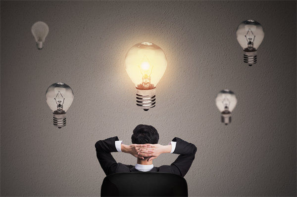 創(chuàng)新企業(yè)管理思維，激發(fā)員工潛能，推動企業(yè)騰飛