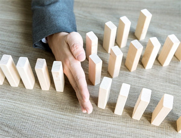 如何設(shè)計(jì)適應(yīng)多元化發(fā)展的集團(tuán)管控策略？