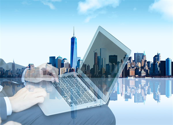 如何根據(jù)企業(yè)戰(zhàn)略調(diào)整組織架構(gòu)以支持未來(lái)發(fā)展？