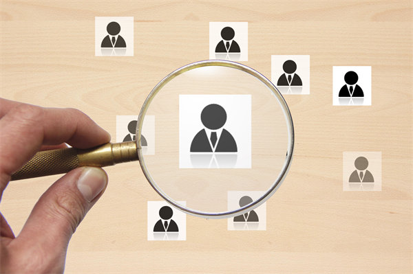 集團人才戰(zhàn)略：如何促進內(nèi)部流動與外部吸引？