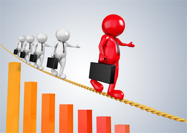 風(fēng)險管控能力差，人均銷量低，組織運(yùn)作效率低？