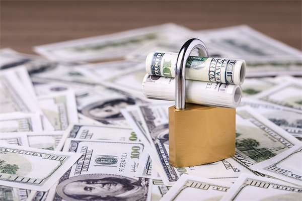 專家：A股調(diào)整可能要來，制造業(yè)需要注意什么？