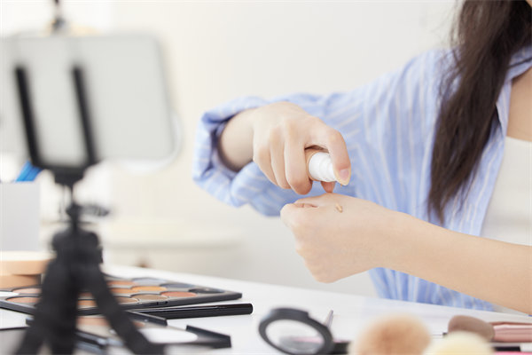 內容為王時代，如何創(chuàng)作引人入勝的營銷內容？