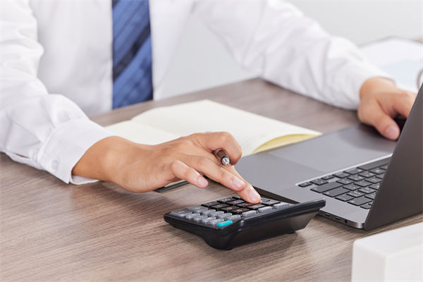 企業(yè)預(yù)算管理，如何精準(zhǔn)預(yù)測并有效應(yīng)對市場變化？