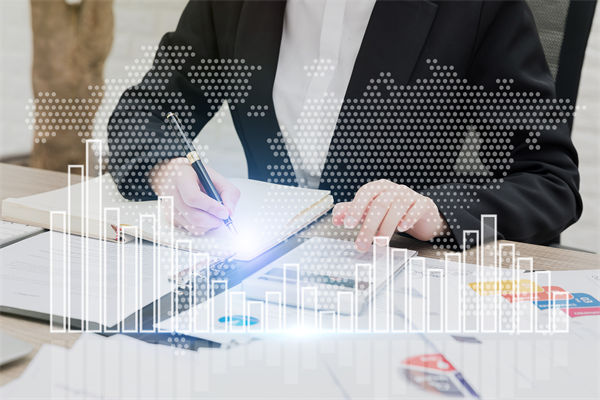 在數(shù)字化轉(zhuǎn)型背景下，績(jī)效管理體系如何創(chuàng)新與升級(jí)？