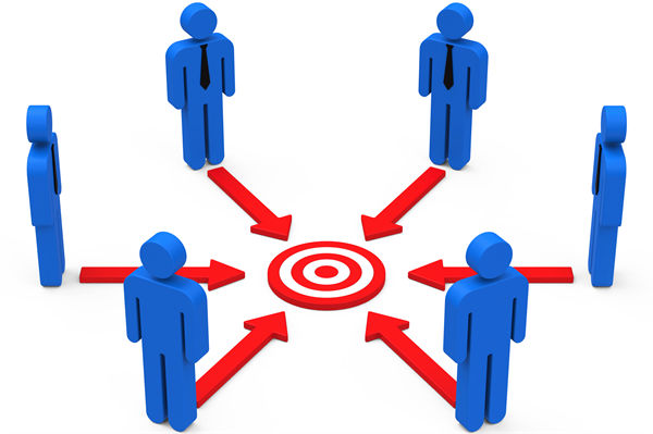 資源分配時(shí)，組織規(guī)劃如何平衡各部門需求與整體目標(biāo)？