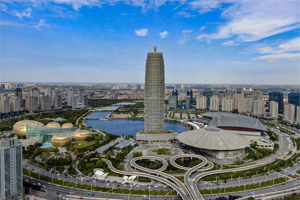 鄭州戰(zhàn)略咨詢公司如何為企業(yè)定制長遠(yuǎn)發(fā)展規(guī)劃？