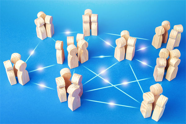 如何通過組織規(guī)劃，促進(jìn)內(nèi)部溝通與團(tuán)隊(duì)協(xié)作效率？