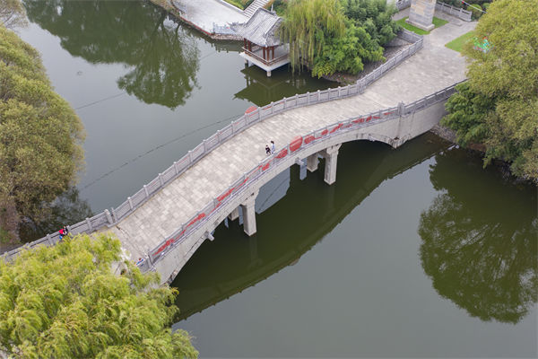 許昌集團(tuán)管控咨詢公司如何優(yōu)化集團(tuán)管理體系？