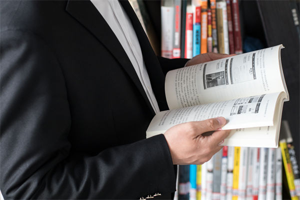 在快速變化的市場(chǎng)中，集團(tuán)管控如何保持靈活性？