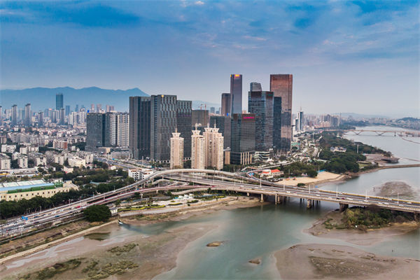 福州薪酬咨詢公司如何設(shè)計(jì)公平且具有競爭力的薪酬體系？