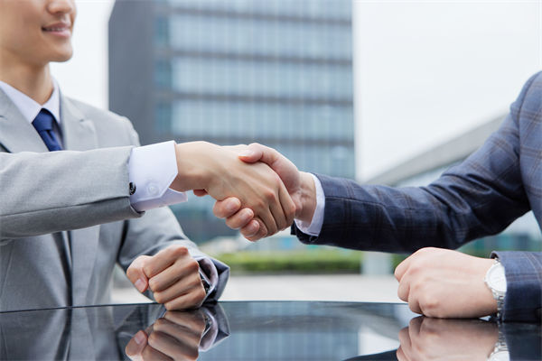 客戶為中心，管理咨詢?nèi)绾沃ζ髽I(yè)優(yōu)化服務(wù)體驗(yàn)？