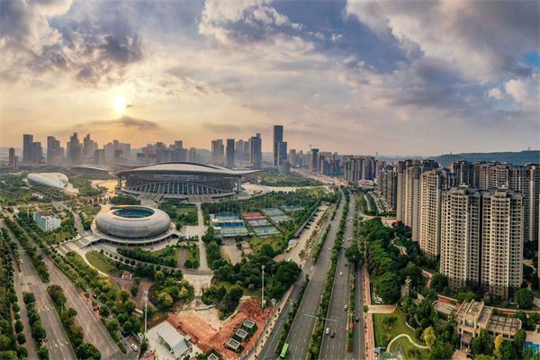 南昌集團(tuán)管控咨詢公司如何強(qiáng)化集團(tuán)集權(quán)與分權(quán)平衡？