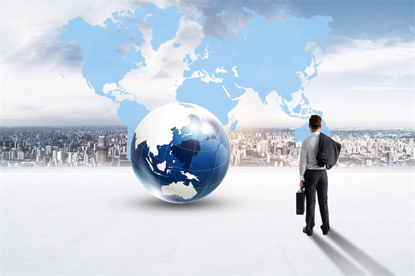 風險管理與企業(yè)戰(zhàn)略制定：如何平衡機遇與威脅？