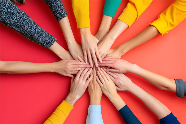 如何有效制定并執(zhí)行長期戰(zhàn)略計劃以適應市場變化？