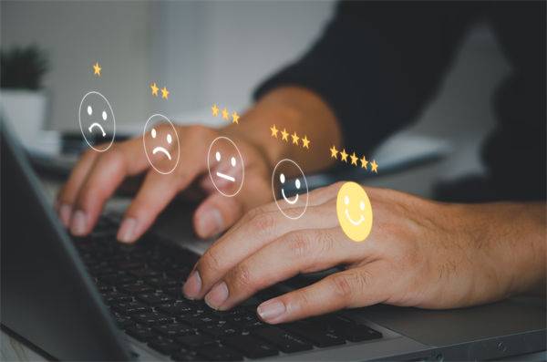 面對(duì)復(fù)雜市場(chǎng)環(huán)境，管理咨詢?nèi)绾屋o助精準(zhǔn)定位市場(chǎng)？