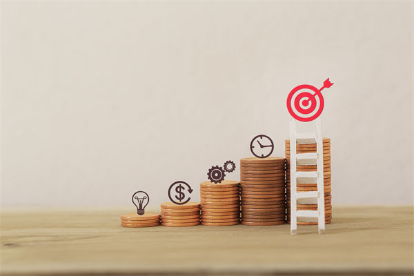 如何制定公平合理的薪酬體系來吸引和留住人才？