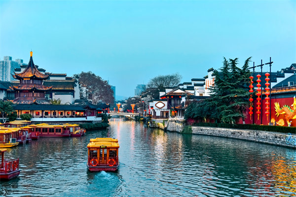 南京年度經(jīng)營(yíng)計(jì)劃咨詢公司如何定制企業(yè)戰(zhàn)略規(guī)劃？