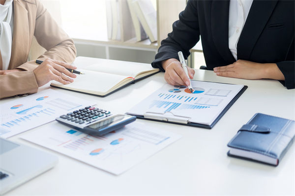 如何構(gòu)建以預(yù)算為核心的企業(yè)文化，促進(jìn)全員參與？