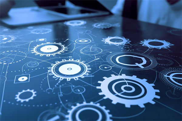 數(shù)字化轉(zhuǎn)型背景下，企業(yè)戰(zhàn)略應(yīng)如何創(chuàng)新與升級(jí)？