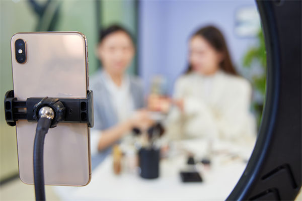 超200名國家一級演員開始做直播，精益生產(chǎn)怎么看？