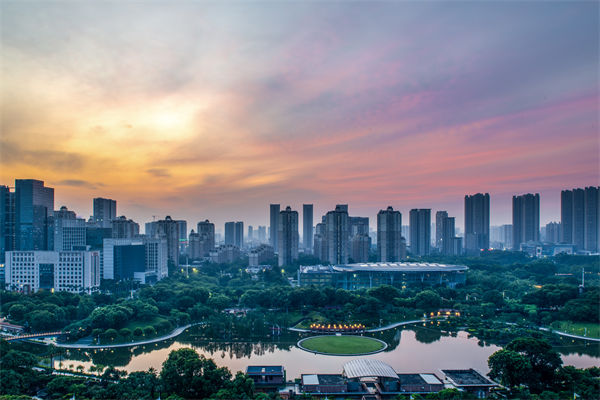 佛山預(yù)算管理咨詢公司如何助力企業(yè)實現(xiàn)預(yù)算精準(zhǔn)控制？