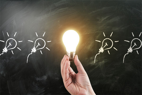 面對(duì)未來不確定性，集團(tuán)如何調(diào)整管控策略以應(yīng)對(duì)挑戰(zhàn)？