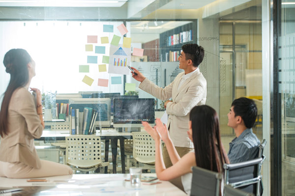 薪酬制度落后市場(chǎng)，如何通過(guò)薪酬咨詢(xún)實(shí)現(xiàn)快速追趕？