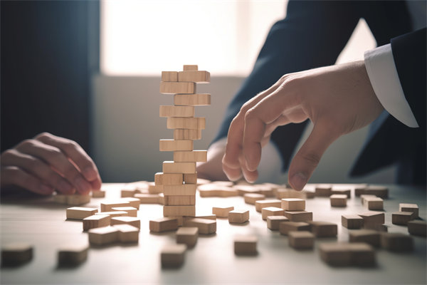 集團管控失效，資源錯配，在競爭中只能節(jié)節(jié)敗退！