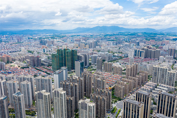 企業(yè)如何借助漳州咨詢公司優(yōu)化市場競爭戰(zhàn)略？