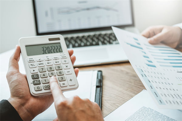 預算管理不善，會給企業(yè)帶來哪些潛在的財務風險？