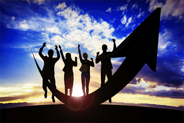 組織架構(gòu)混亂，效率極低，怎么規(guī)劃才能讓企業(yè)重?zé)ㄉ鷻C(jī)？