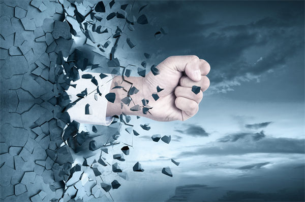 全球化競爭下，企業(yè)管理如何保持靈活與創(chuàng)新？