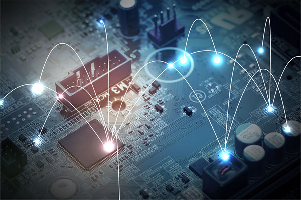 全球化競(jìng)爭(zhēng)下，企業(yè)管理如何保持靈活與創(chuàng)新？