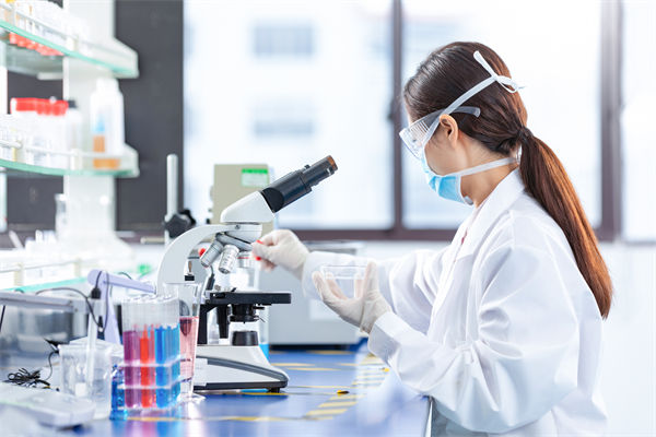 當(dāng)行業(yè)競爭白熱化，戰(zhàn)略管理如何助企業(yè)脫穎而出？