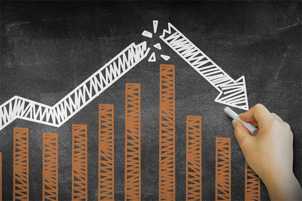 A股開盤大跌，近800股跌超9%，關聯(lián)企業(yè)如何調(diào)整戰(zhàn)略？