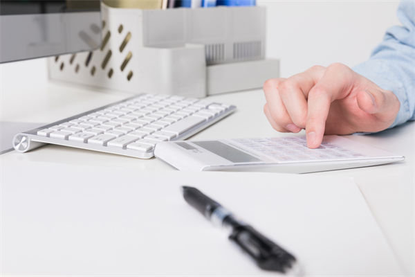 數(shù)字化時(shí)代，薪酬管理如何借助科技實(shí)現(xiàn)精準(zhǔn)激勵(lì)？