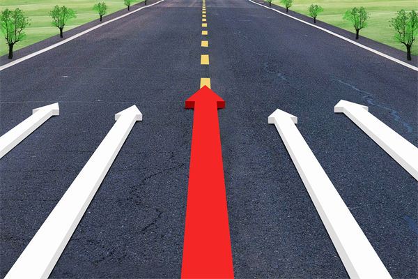 管理咨詢?nèi)绾瓮黄瞥Ｒ?guī)，為企業(yè)量身打造核心競爭優(yōu)勢？